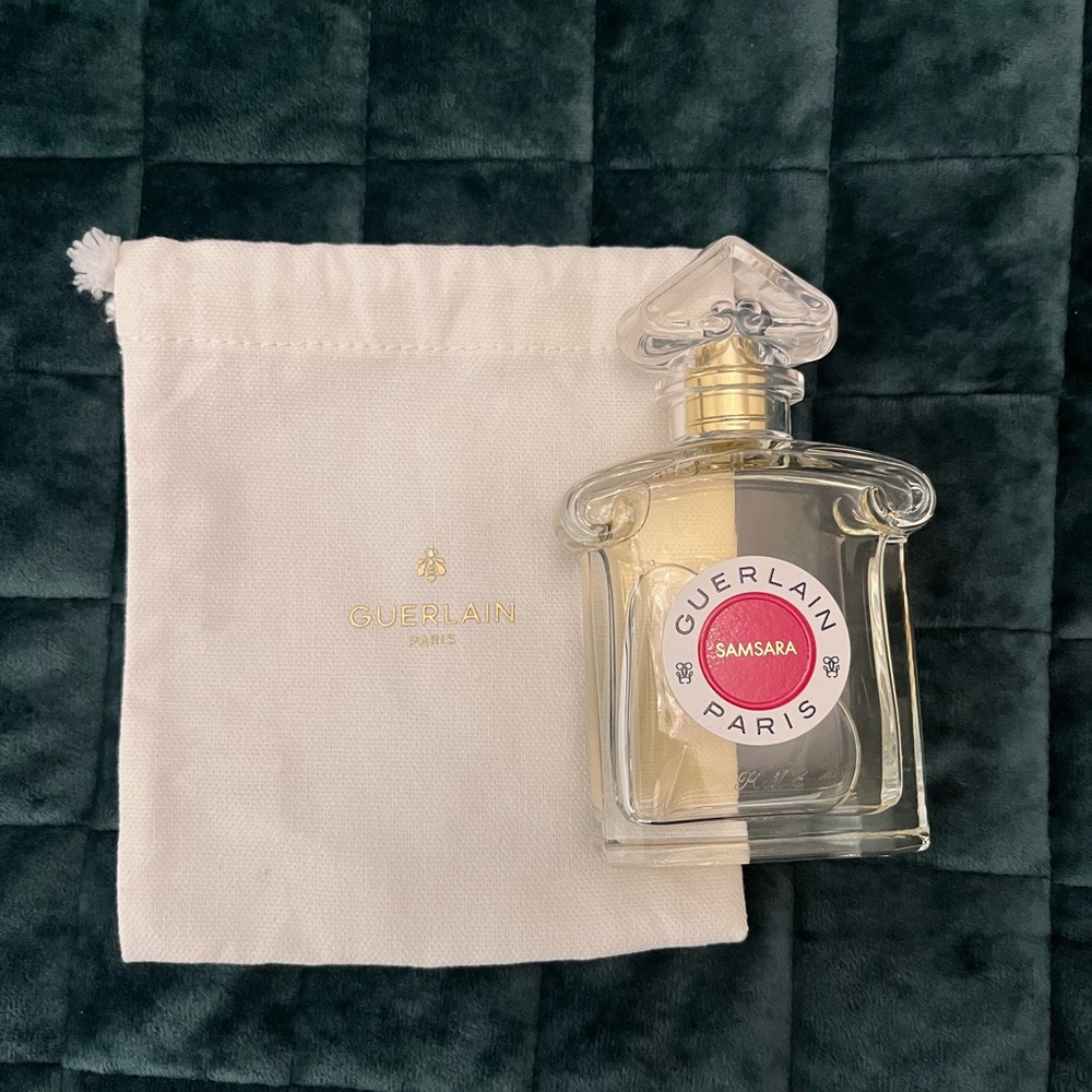 Guerlain Samsara Fragrance with Gold and Red Accents - Picture 2 of 5